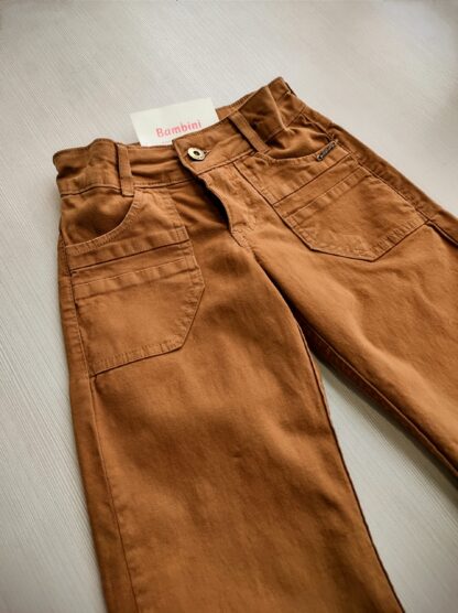 Pantalón mocca