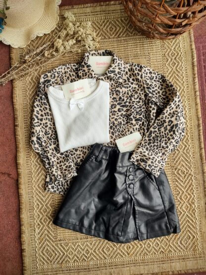Short pollera eco cuero - Imagen 2