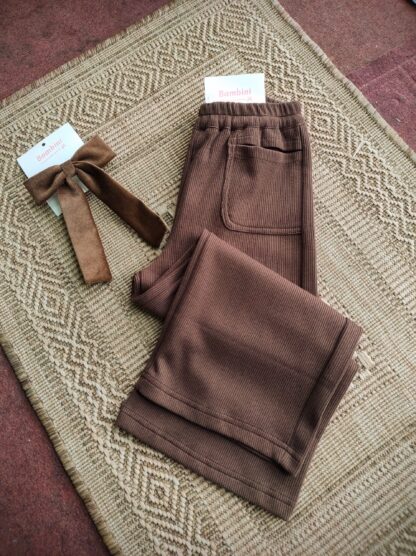 Pantalón chocolate