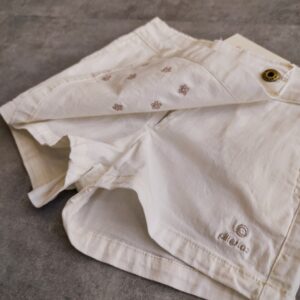 Short/pollera gabardina