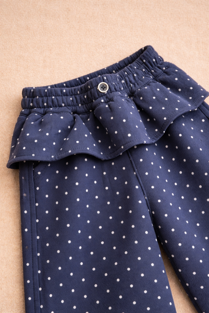 Pantalón lunares