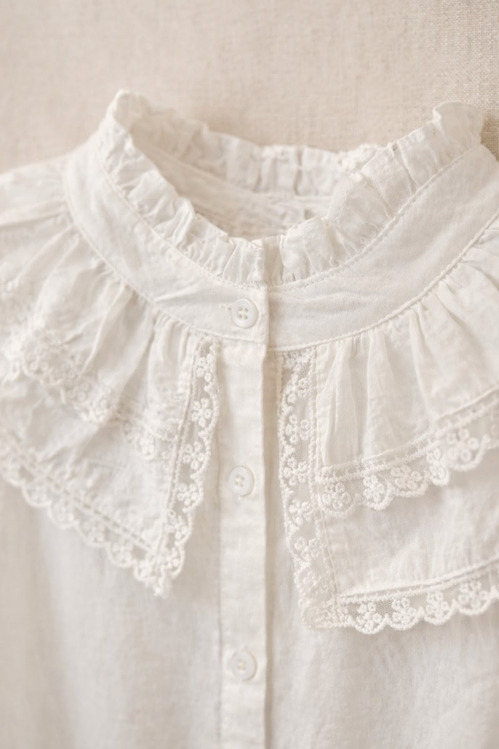 Camisa romantic style - Imagen 2