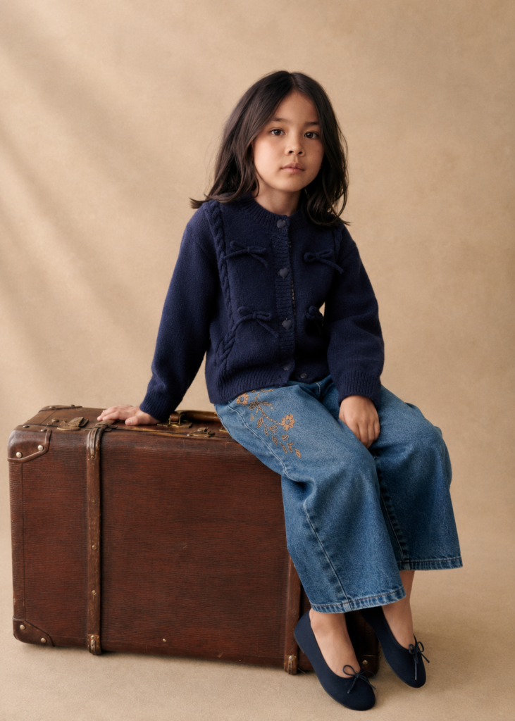 Cardigan blue heart